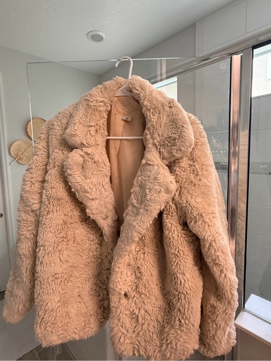 Jou Jou Jackets & Blazers - Jou Jou Cream Plush Teddy Jacket